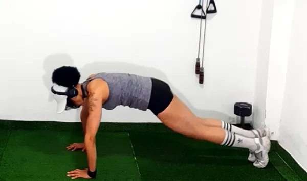 Potencia inferior + Core/Cardio 8 93 Cardio 2